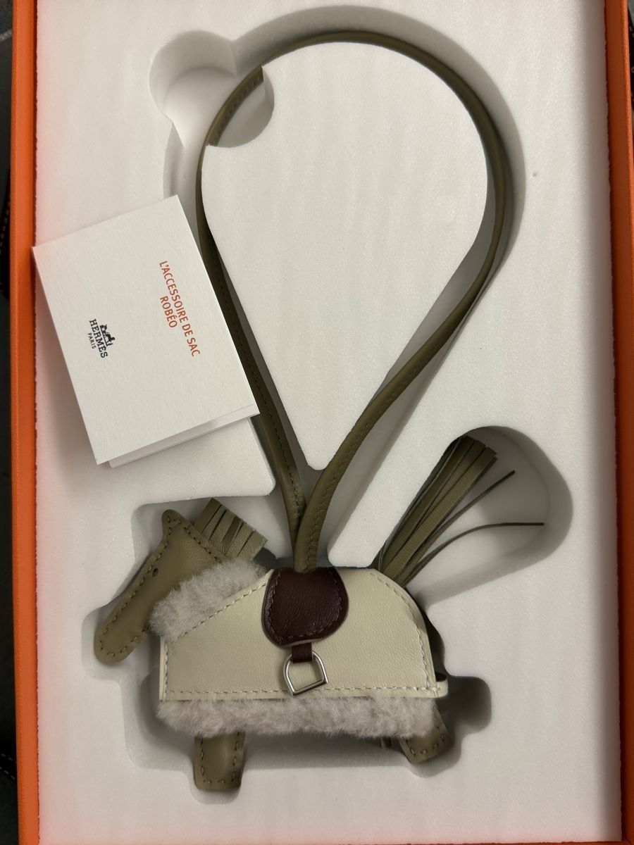 Hermès Portachiavi: Hermes rodeo robeo pluch neu – Nuovo e nell'imballaggio originale da Kilchberg ZH venduto da cruella