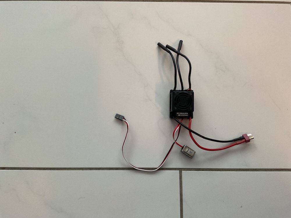 Modster Dune Racer: Drehzahlregler Brushless 45A Waterproof 1