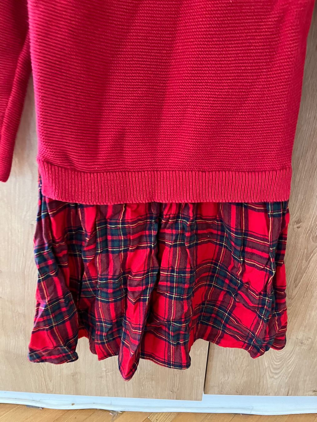 Vestiti & Gonne: Karopullover/Kleid, Next, Größe 104 – Usato da Umiken venduto da deb_57xk 1