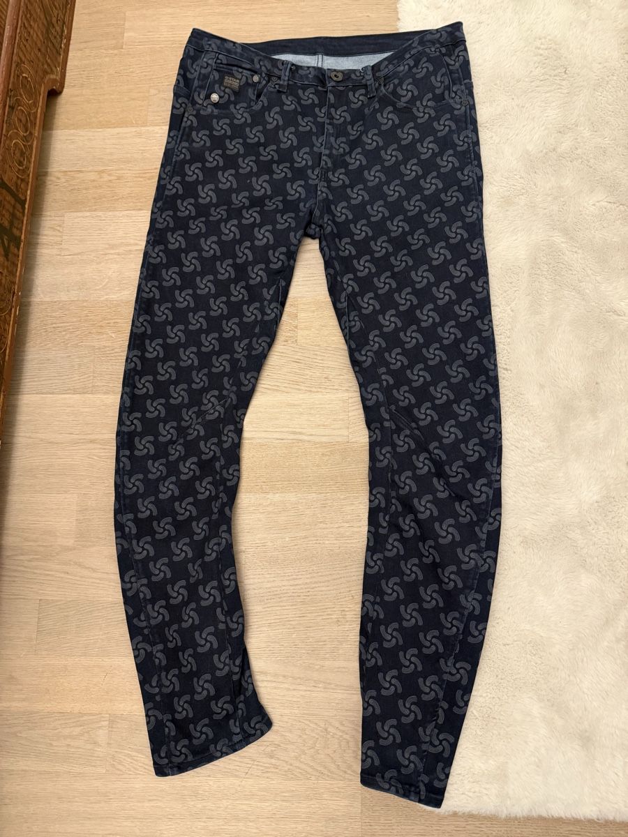 G-Star Jeans: G-Star Raw Jeans Gr. 29/34 mit Muster – Usato da Rubigen venduto da Elmacino