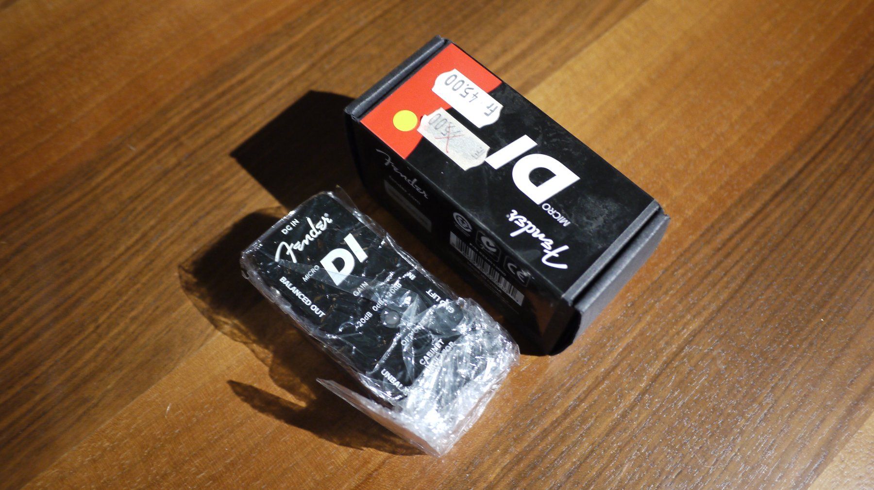 Behringer Strumenti musicali: FENDER Micro Direct Input (DI-BOX) Pedal FENDER – Nuovo e nell'imballaggio originale da Kaiserstuhl AG venduto da GTM-Kaiserstuhl
