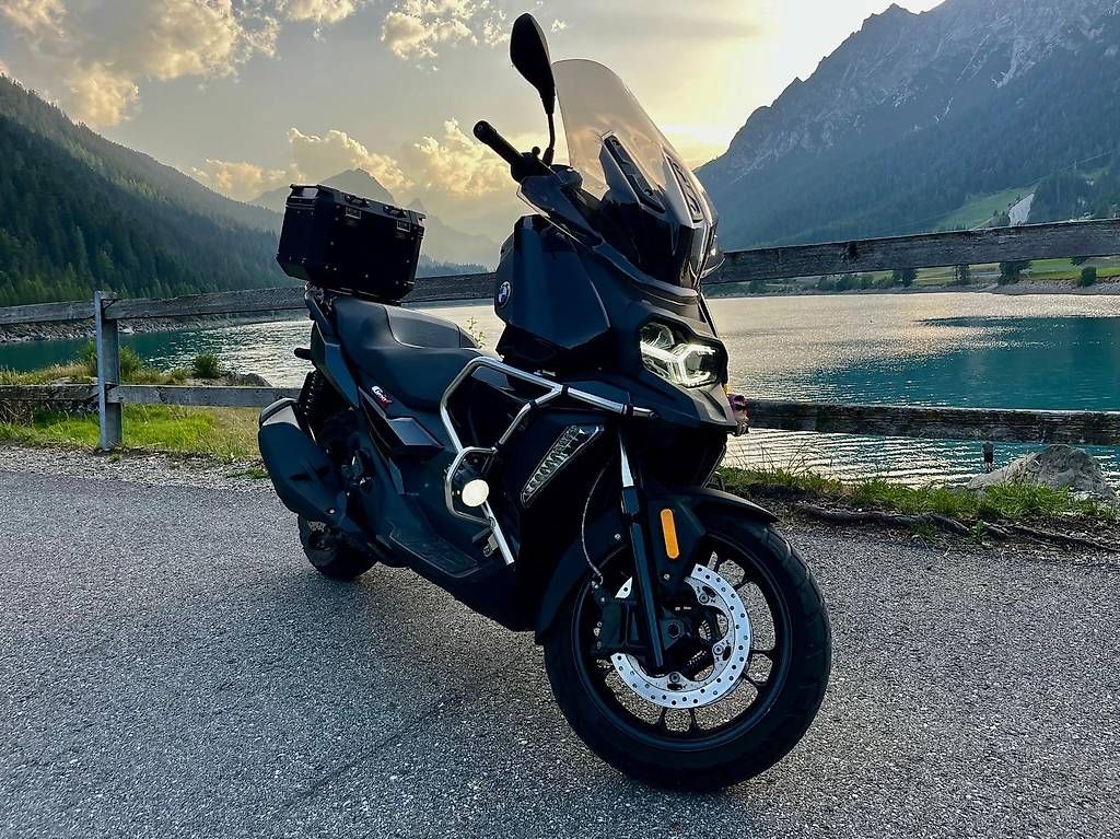 Scooter: Bellissimo scooter BMW C400X – Usato da Cadro venduto da SimoChiocciola 3