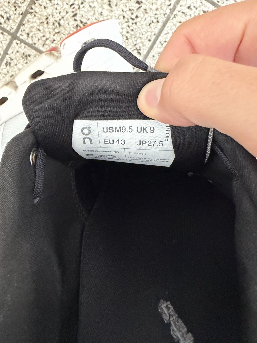 On Herrenschuhe: On Running Cloudflyer 4 – Gebraucht aus Winterthur von dan_qpv7 2