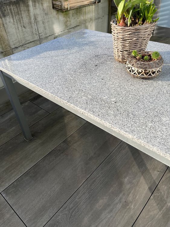 Balkontisch / Gartentisch aus Granit / rechteckig Kaufen auf Ricardo