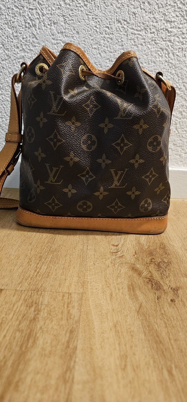 Louis Vuitton Borse da donna: Louis Vuitton Noè BB – Usato da Winkel venduto da aivahmolina