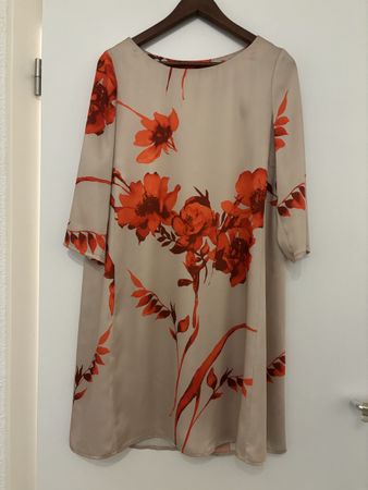 Magnifique robe fleurie Marc Aurel, état neuf, taille 36