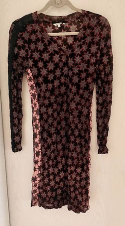 Sandwich Kleid mit Sternen-Muster & Unterkleid Gr. S