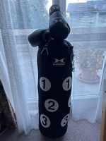Boxsack Hammer mit Boxhandschuhen neu
