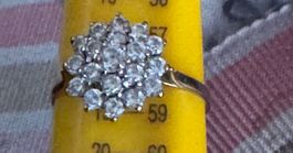 Goldring 9k/375 mit Zirkonia 1975-1990 Edinburgh Schottland