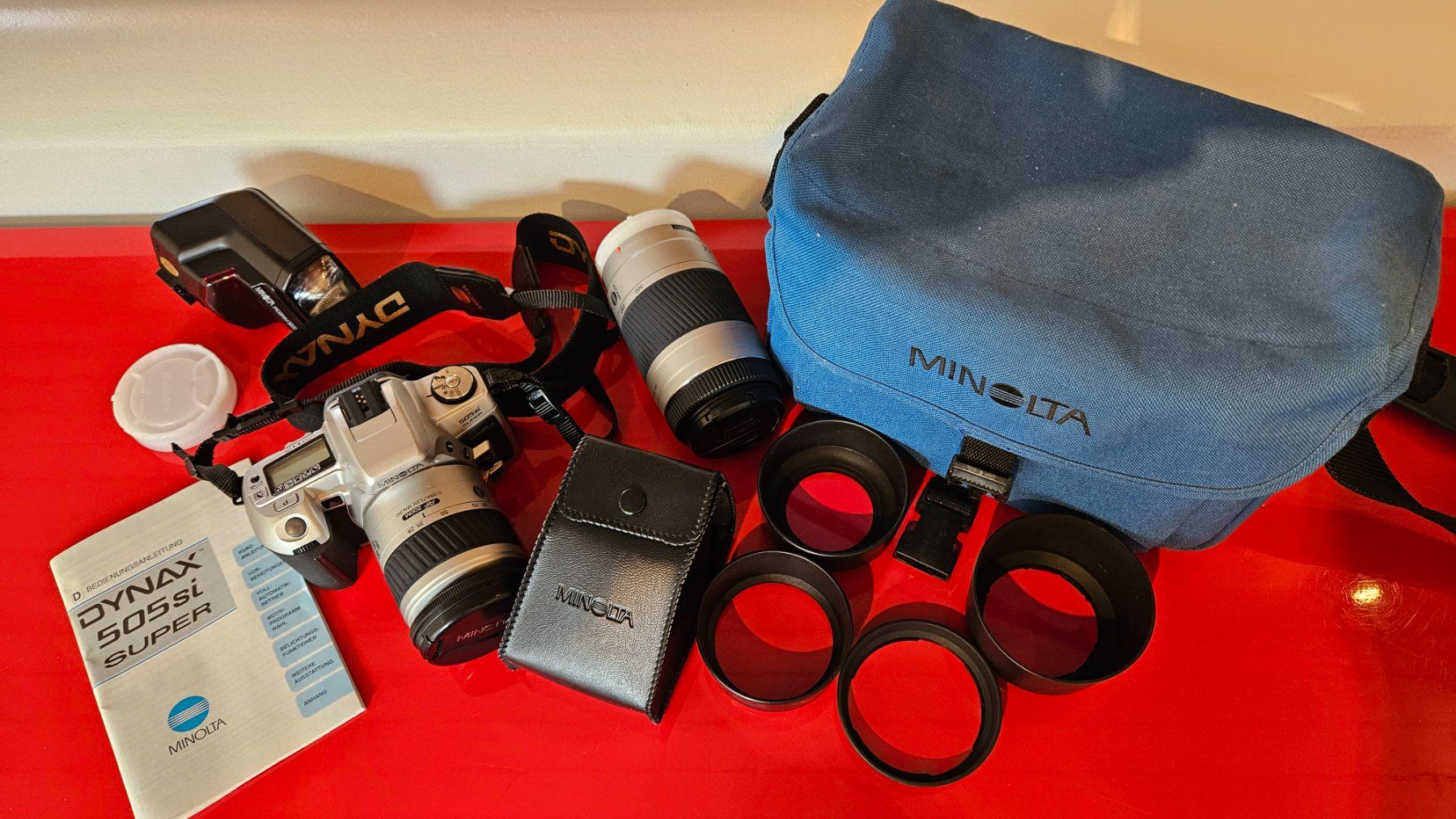 Minolta Kamera: Kamera, Minolta, Dynax, 505si, 2 Zoom Objektive, Blitz – Gebraucht aus Bözberg von Banff1
