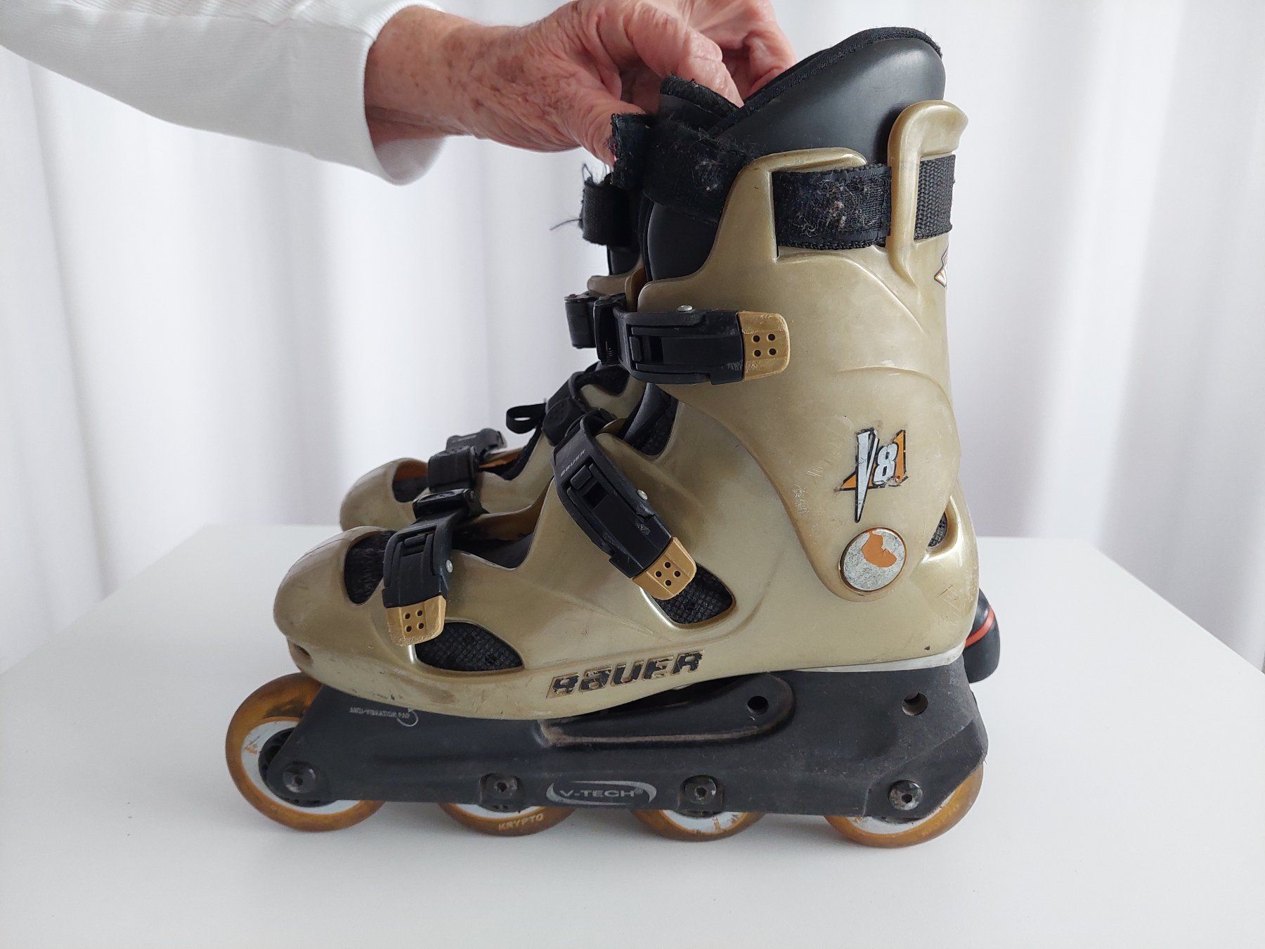 Bauer Pattini in linea & Pattini a rotelle: Bauer V-Tech Inline-Skates , Grösse 36.5 , guter Zustand – Usato da Zürich venduto da Lacoste06 1