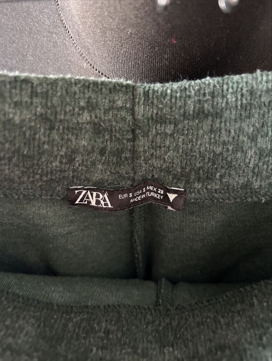 Zara Pantaloni: Ensemble Zara  – Nuovo (secondo la descrizione) da Boudry venduto da asmdgr135 2