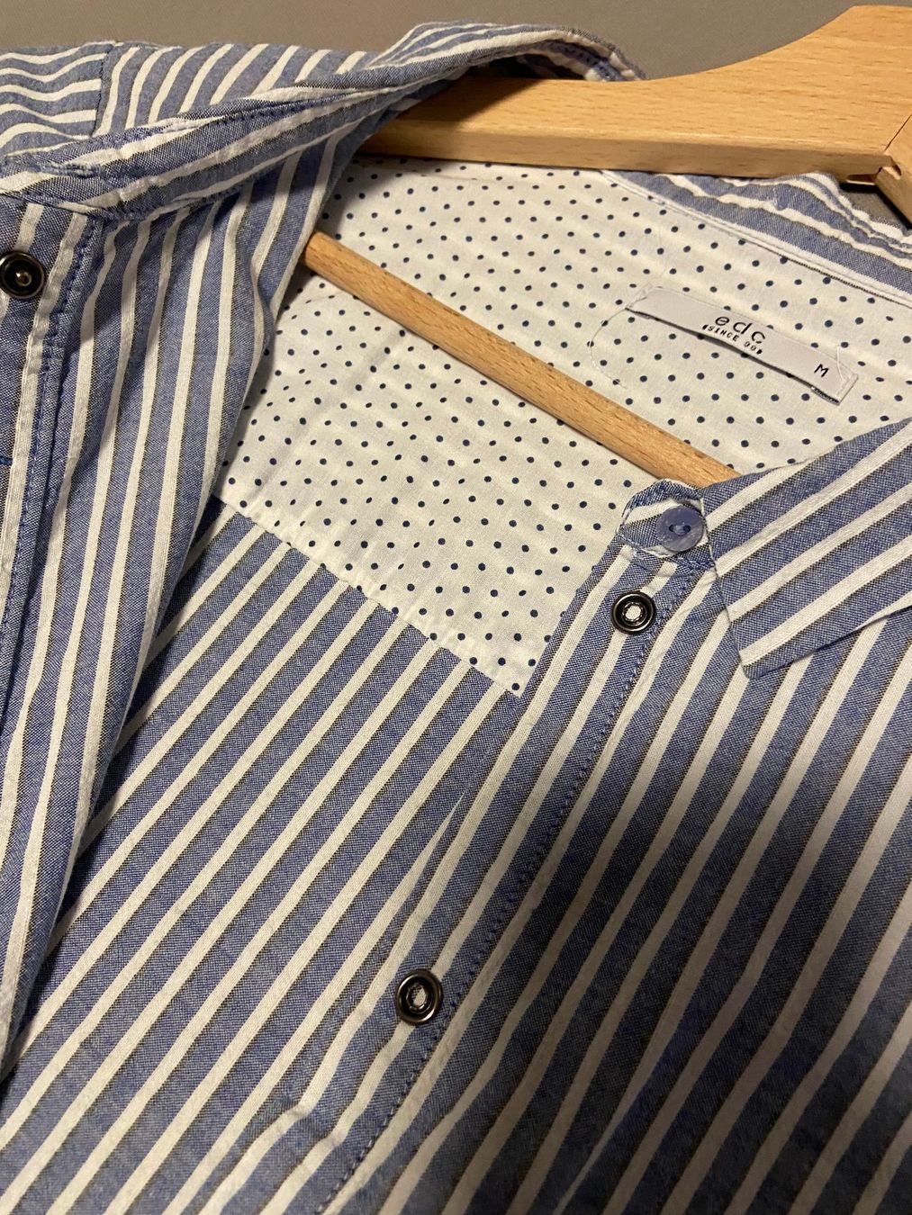 Camicette: edc Hemdbluse gestreift, Gr. M, Top Zustand! – Usato da Ehrendingen venduto da chippy1996 2