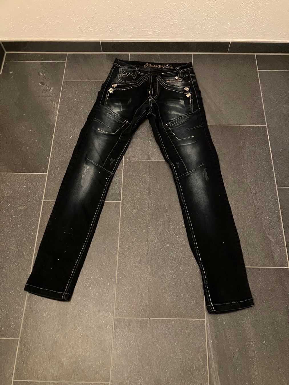Hosen: Jeans Hose dunkelblau  Gr. S – Gebraucht aus Bettwiesen von Zustand57