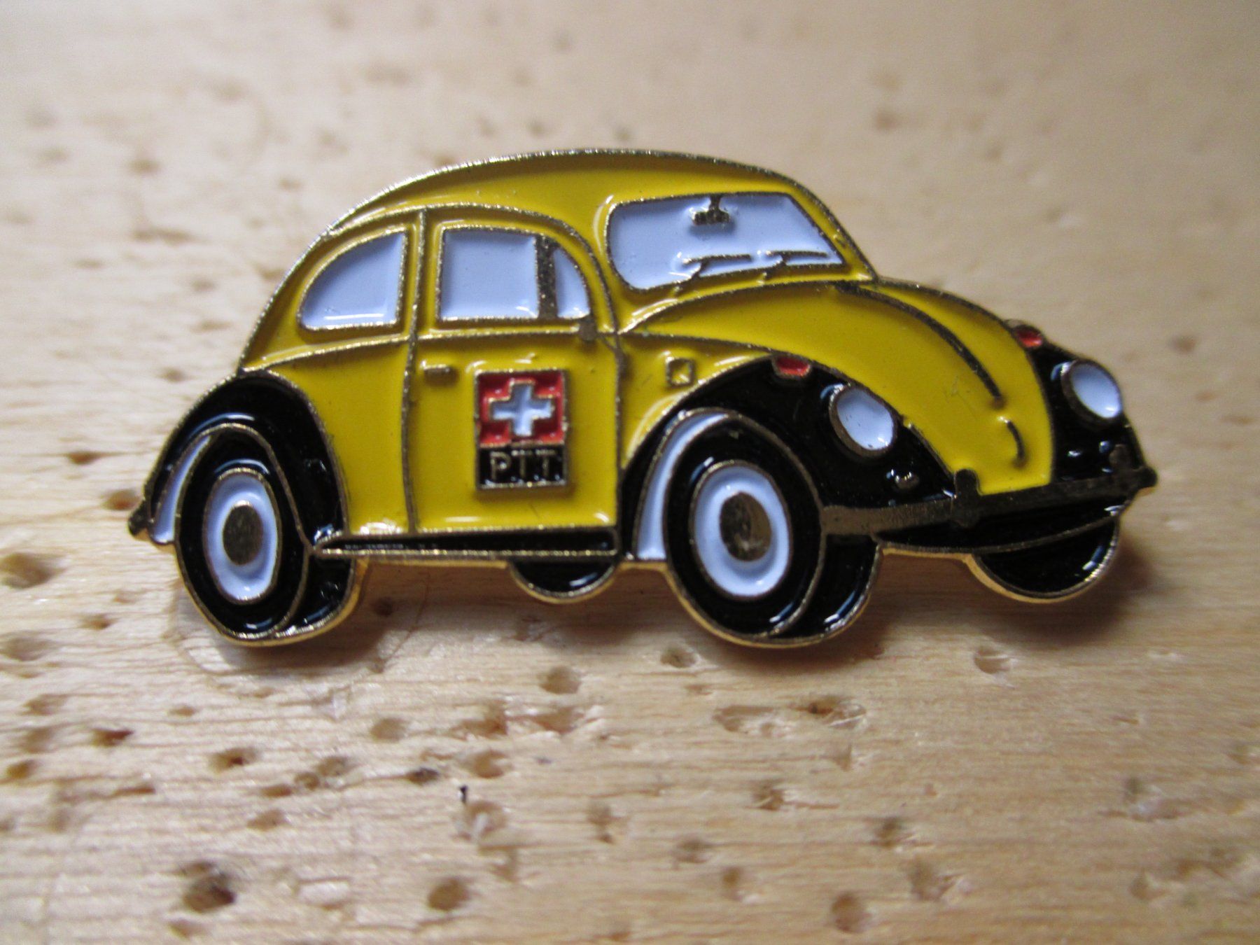 Volkswagen Plaketten & Abzeichen: VW Käfer Post PTT Pin – Neu (gemäss Beschreibung) aus Felsberg von sanwill