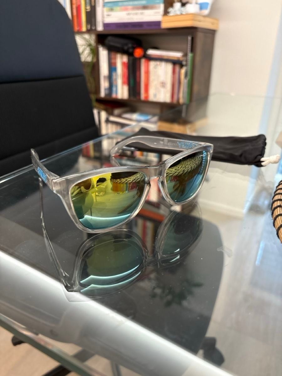 Oakley Occhiali & Lenti: Oakley Sonnenbrille – Usato da Zäziwil venduto da Lesny3