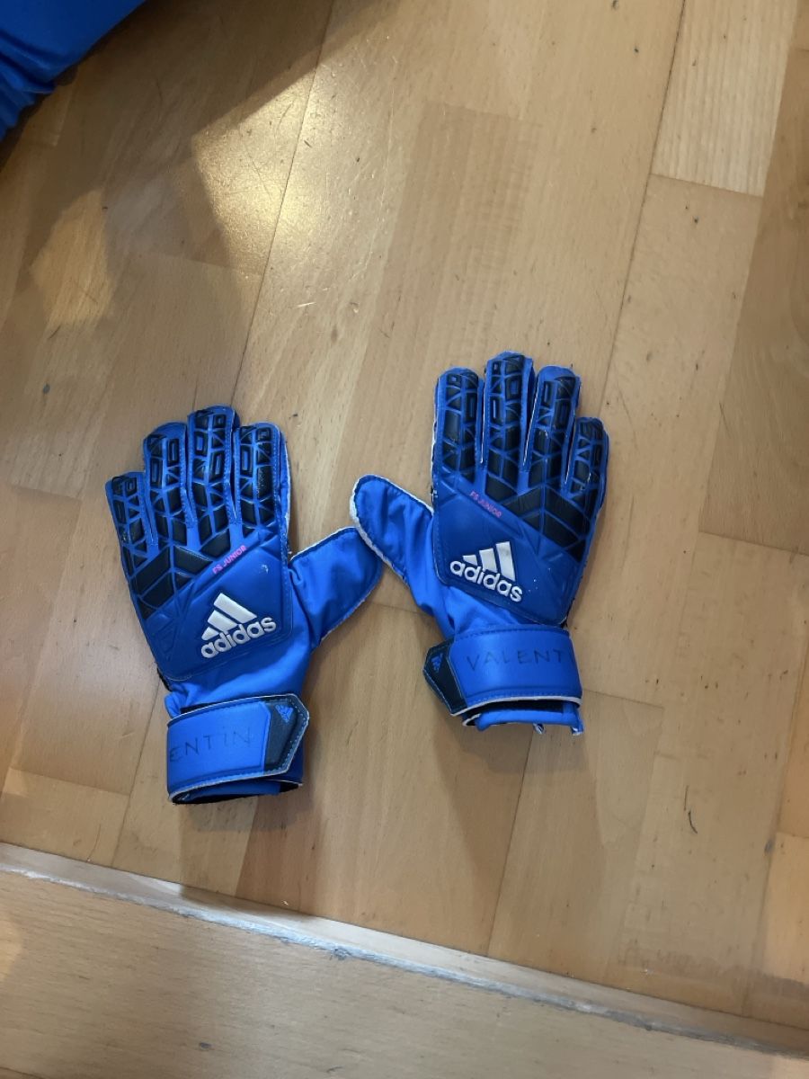 Adidas Handschuhe & Handstulpen: Adidas Torwarthandschuhen – Gebraucht aus Zürich von hellovelo