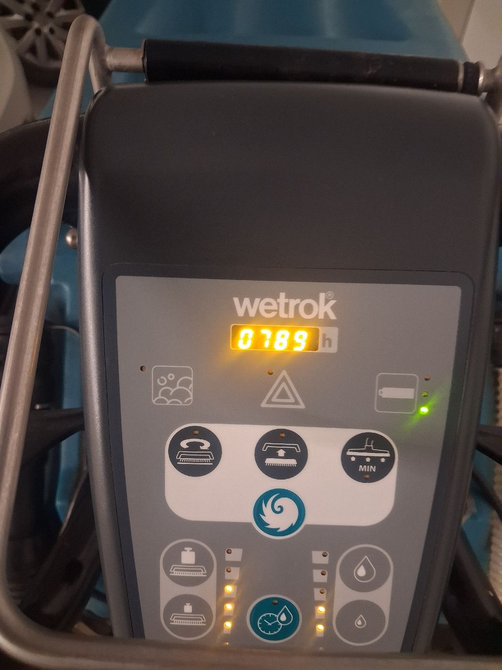 Wetrok Alle Maschinen: wetrok duomatic laser – Gebraucht aus Wohlen AG von ang_xy8w 5