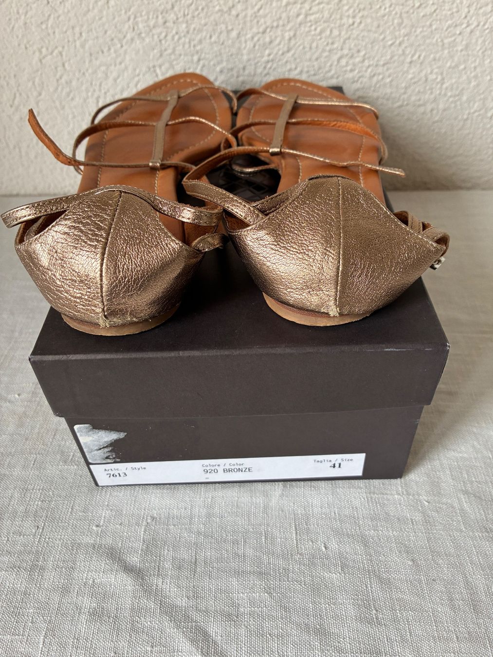 Navyboot Scarpe da donna: Sandale golden – Usato da Herzogenbuchsee venduto da filoferro 1