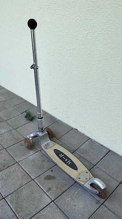 Kickboard: Kickboard – Gebraucht aus Wetzikon ZH von and_7xqs 2