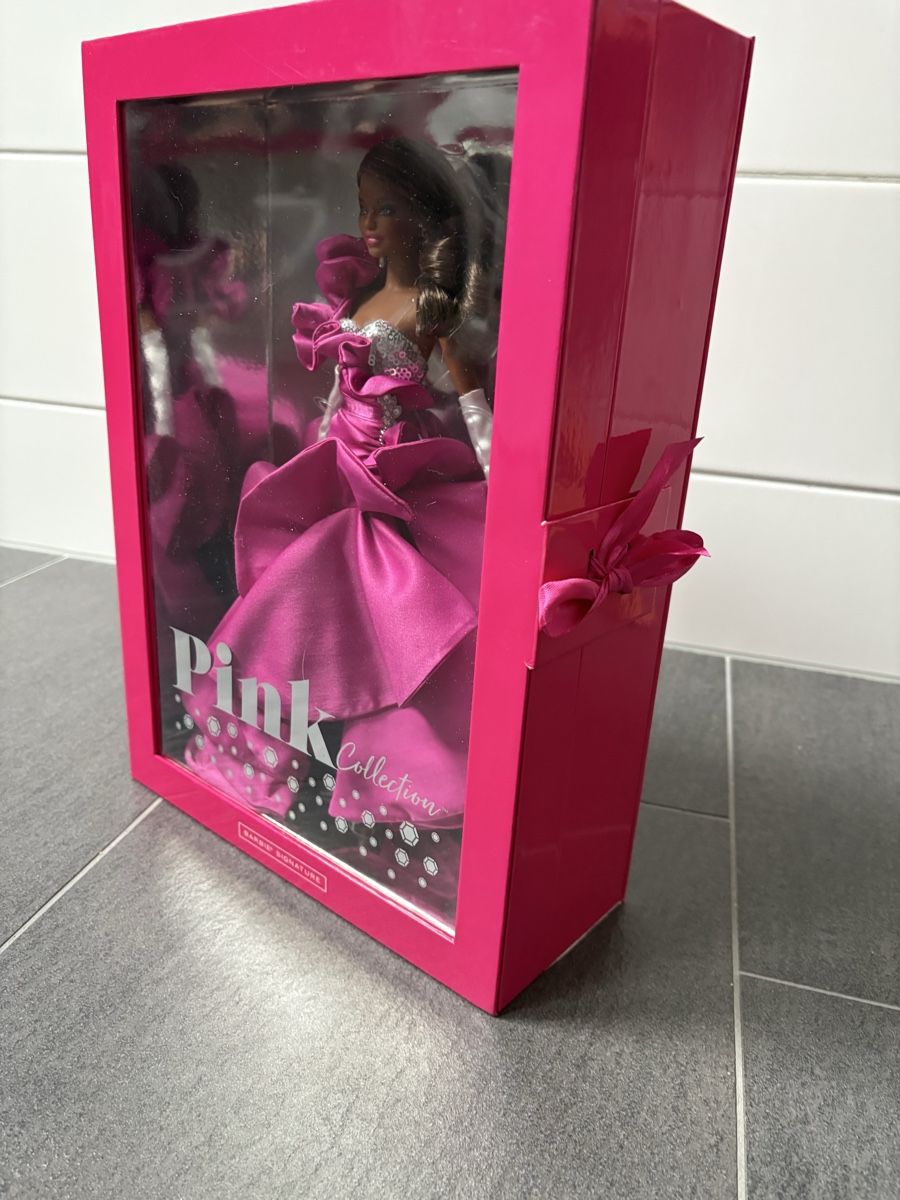 Bambole: Barbie Signature Pink Collection – Nuovo e nell'imballaggio originale da Horgen venduto da Spikystar13 1