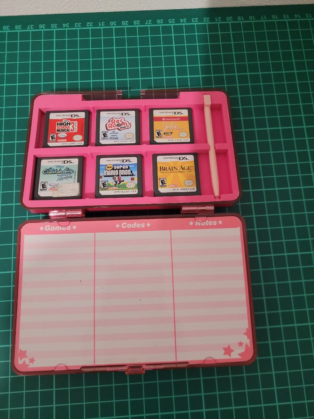 Nintendo Console: Nintendo DS Lite Pink Bundle with Games and Case! – Usato da Meyrin venduto da Retro-GZ 2