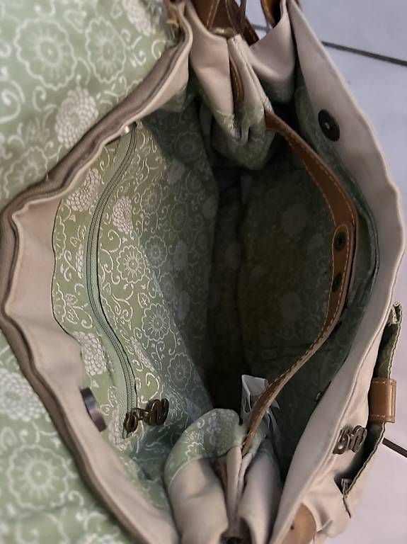 Desigual Borse da donna: Desigual Schultertasche  stylisch & einzigartig – Usato da Bad Ragaz venduto da ikl_k26d 3