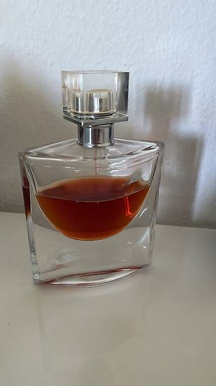 Lancôme Parfum & Eau de Toilette: La vie est belle – Gebraucht aus Schlieren von hur_z5zh