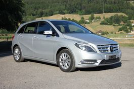 Mercedes-Benz B200