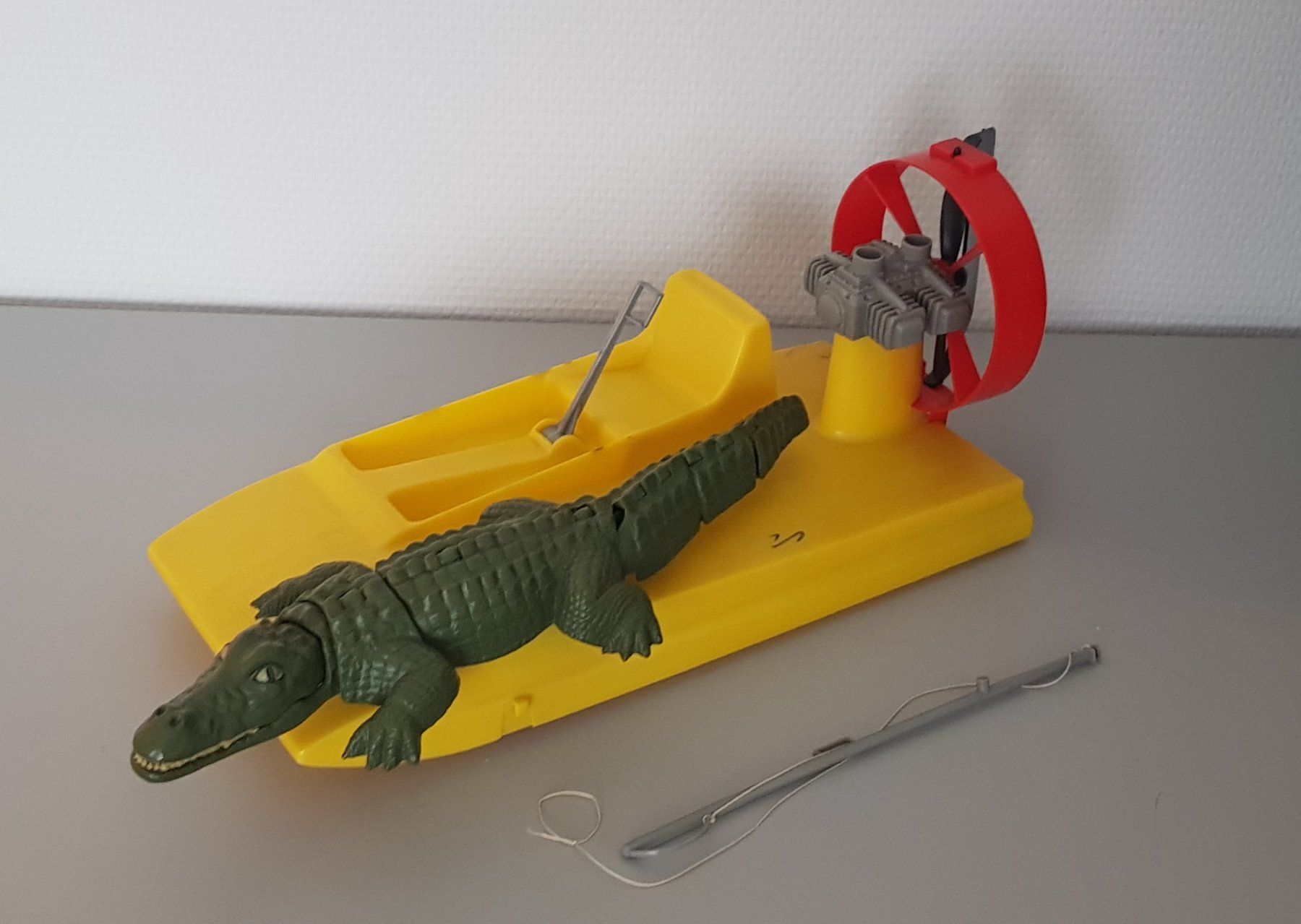 Giocattoli: Big Jim Sumpfboot mit Krokodil – Usato da Aarau venduto da Vintage1969