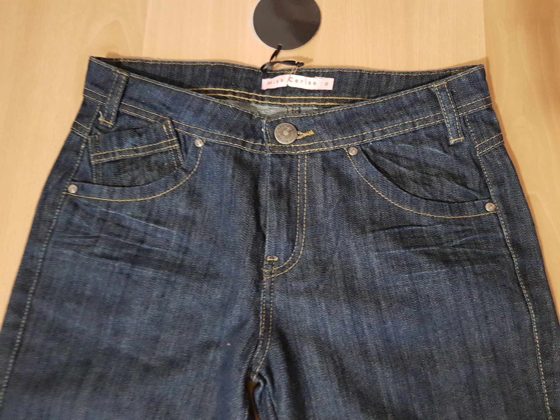 Jeans: Neue Caprihose von Miss Cerise – Neu und originalverpackt aus St. Gallen von 1811123 2