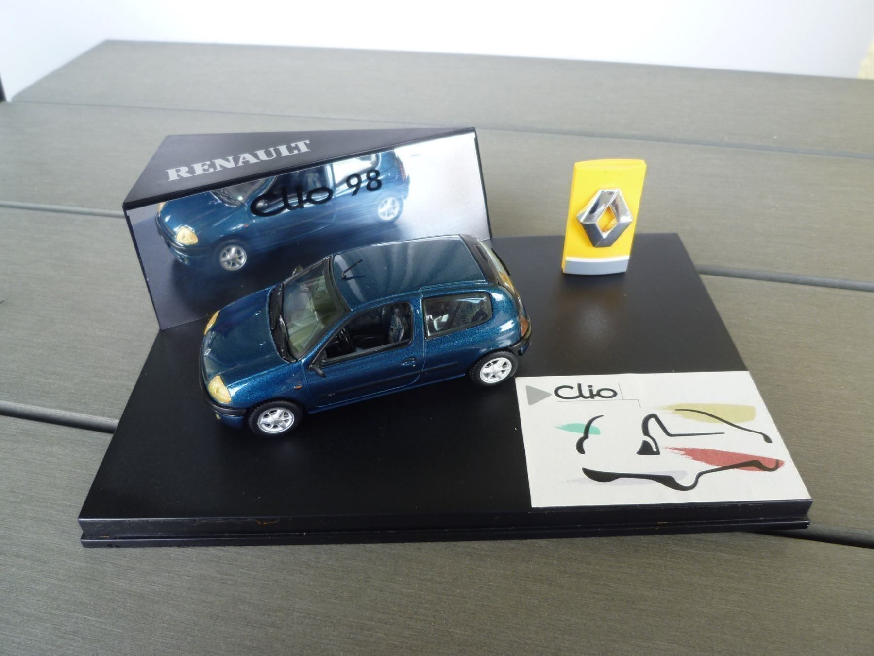 Renault Modellini d'auto: Renault Clio (1998) – Nuovo (secondo la descrizione) da Flawil venduto da Imperiosud