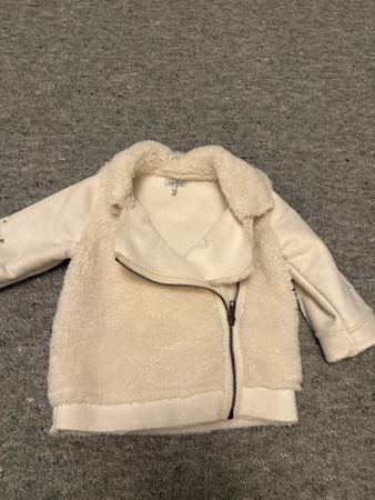 Veste bébé IKKS chaude hiver 18 mois parfait état!