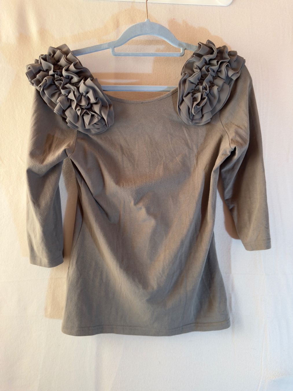 H&M Top: Ausgefallenes Top von H&M Gr. M – Usato da Grosswangen venduto da SALE_SALE_SALE