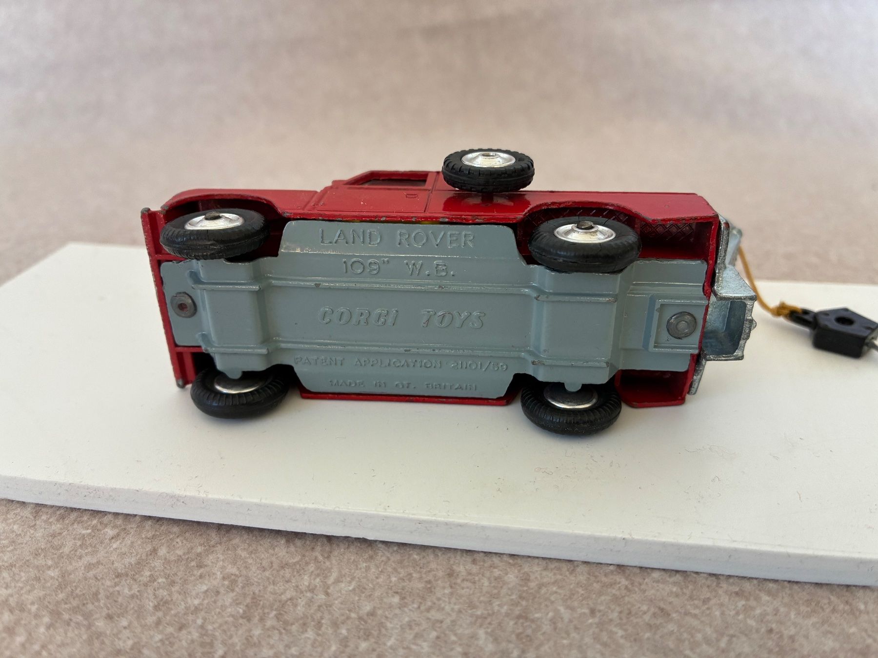 Corgi Toys Modellini d'auto: Corgi Land Rover Wrecker – Usato da Gümmenen venduto da Supererland 8