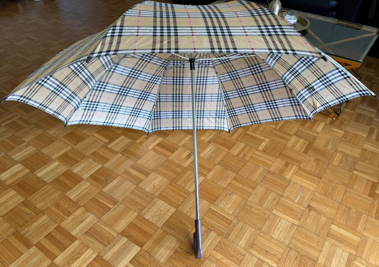 Ombrelli: Grosser Regenschirm 140 cm – Usato da Waltenschwil venduto da Bodensee84 4