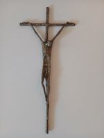 Kruzifix Bronze von Erwin Huber, Grösse 48 cm