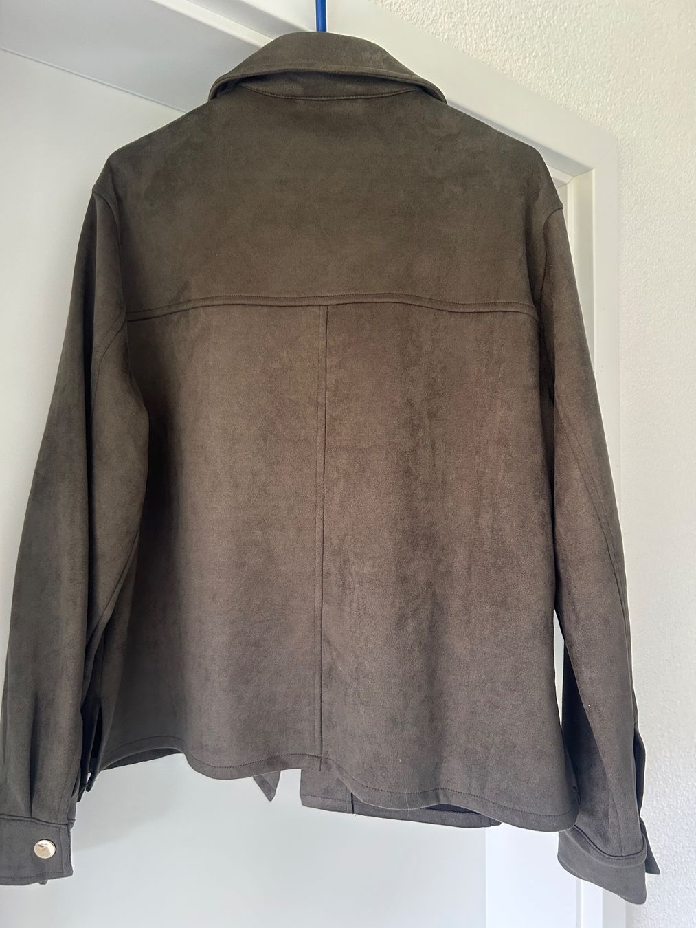 Giacche: Petite veste – Usato da Courrendlin venduto da loko2910 3