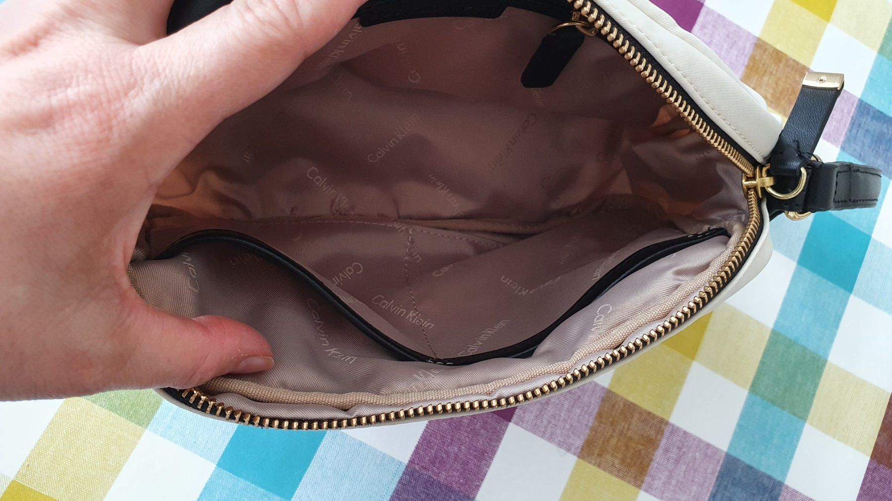 Calvin Klein Borse da donna: Calvin Klein Handtasche / Umhängetasche – Usato da Staufen venduto da Fleby84 3