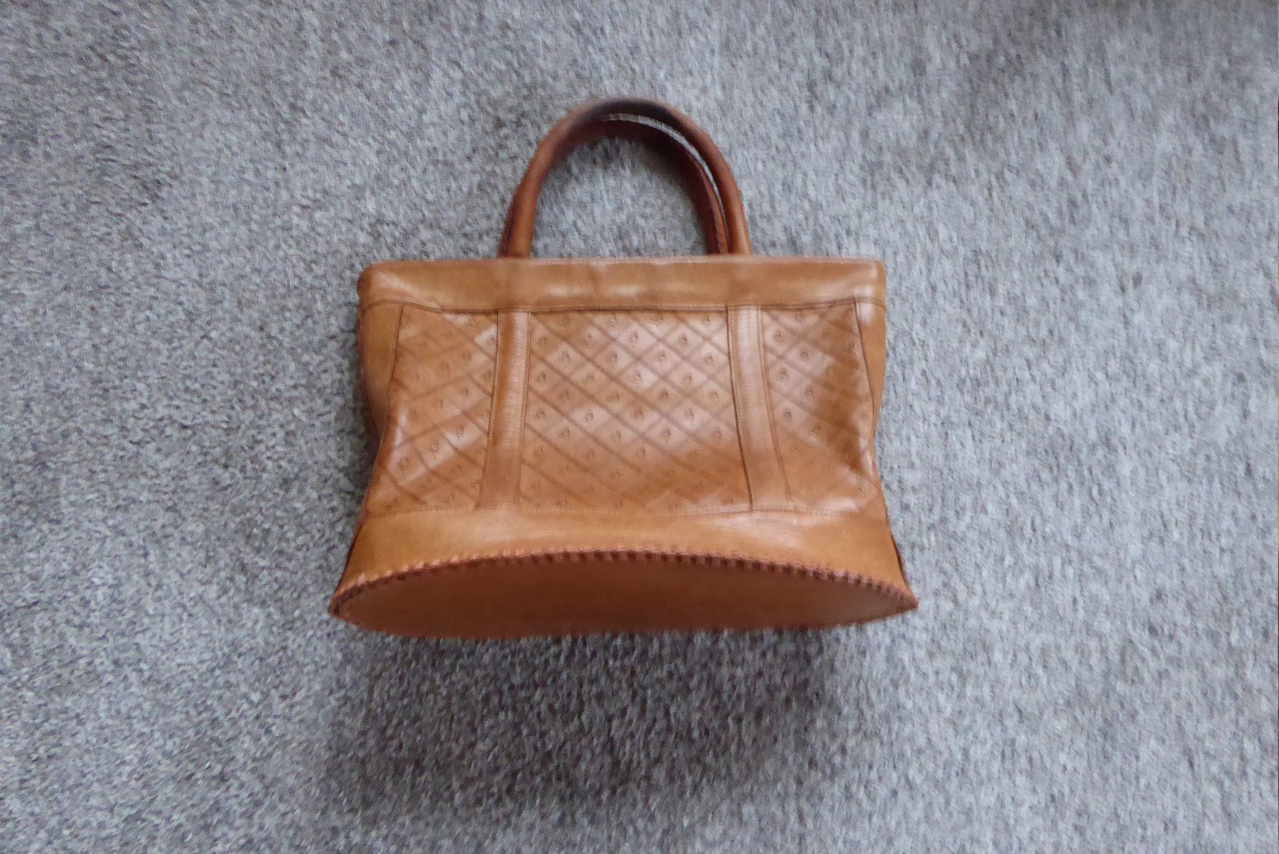 Taschen für Damen: Vintage Leder Handtasche – Gebraucht aus Sargans von Benziner 6