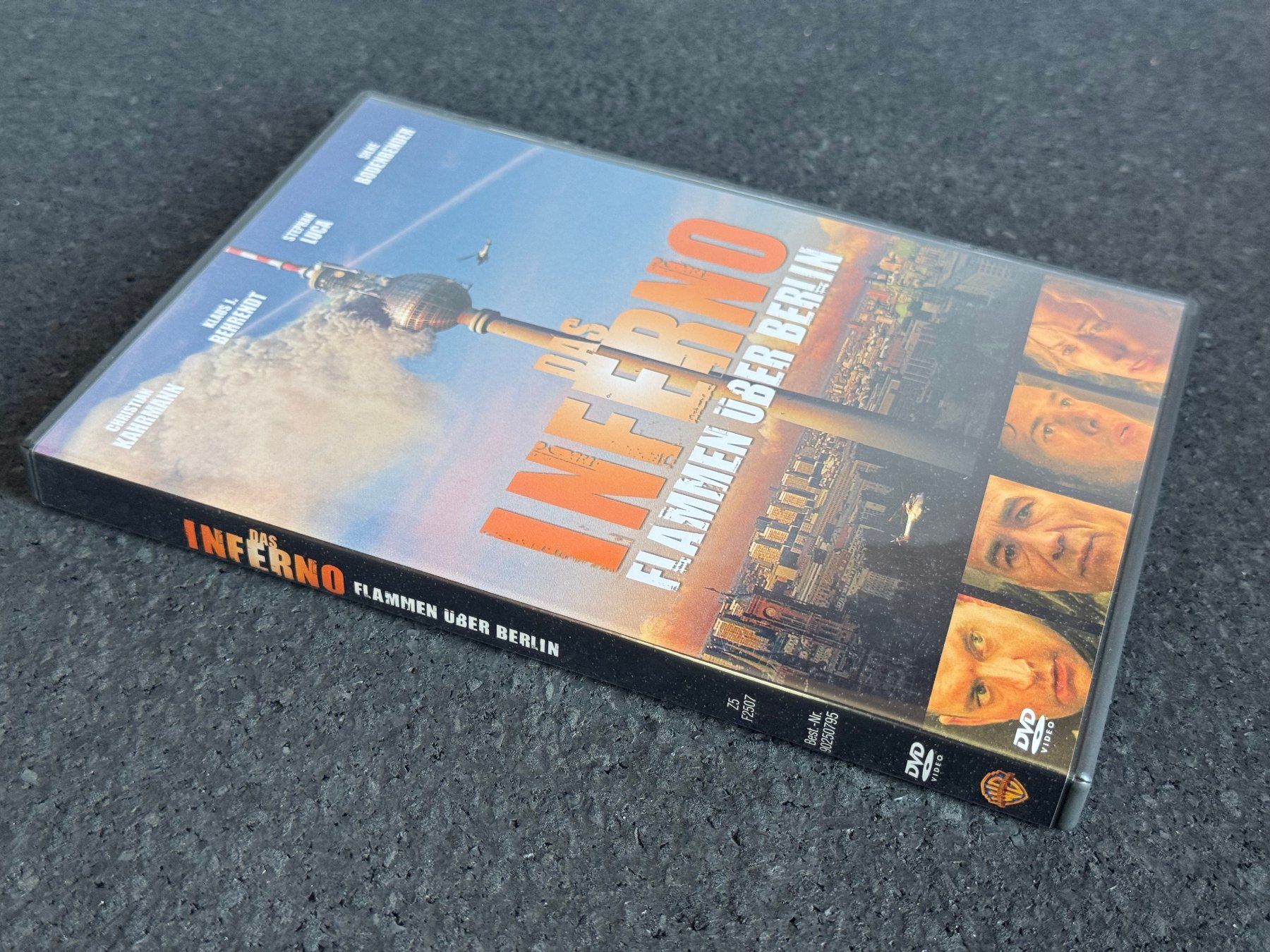 Tutti i DVDs: DAS INFERNO "Flammen über Berlin" DVD DE – Usato da Fribourg venduto da tschjoly 5