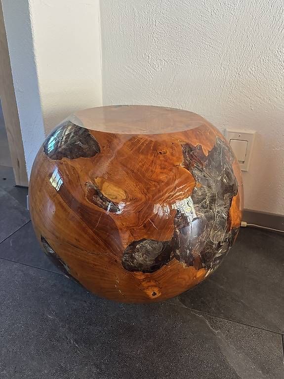 Articoli in legno: Holzkugel mit Epoxidharz – Usato da Unteriberg venduto da wg52 1