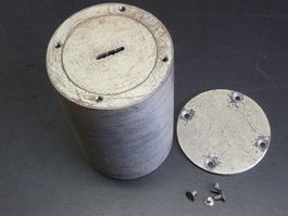 Kässeli Tresor Zeitkapsel Kasse feuerfest  aus Stahl