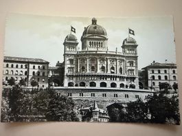 Bern - Bundeshaus - Ansichtskarte