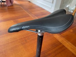 Original Stromer VELO Sattel + Bontrager Sattelstütze 31.6mm
