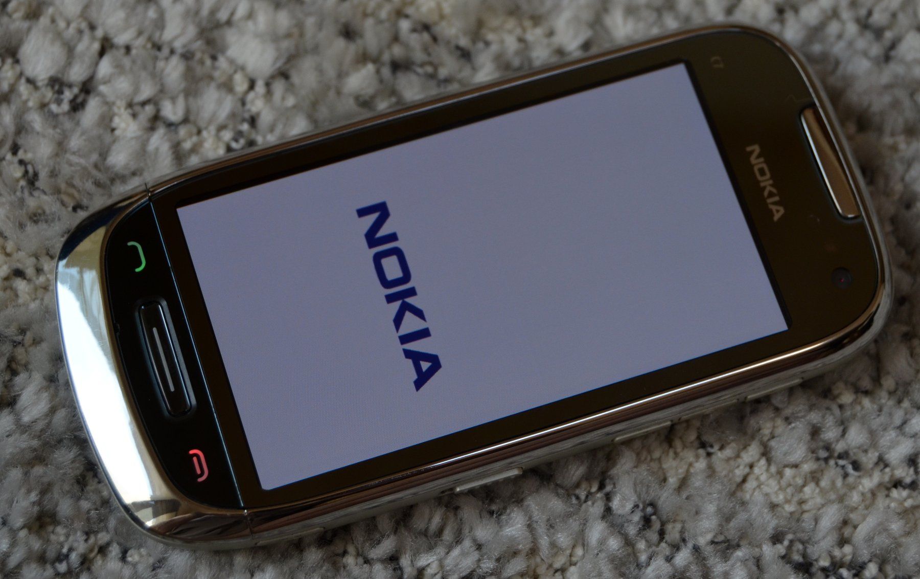 Nokia Telefoni cellulari / Smartphones: Nokia C7-00 – Usato da Collonges venduto da arashee 5