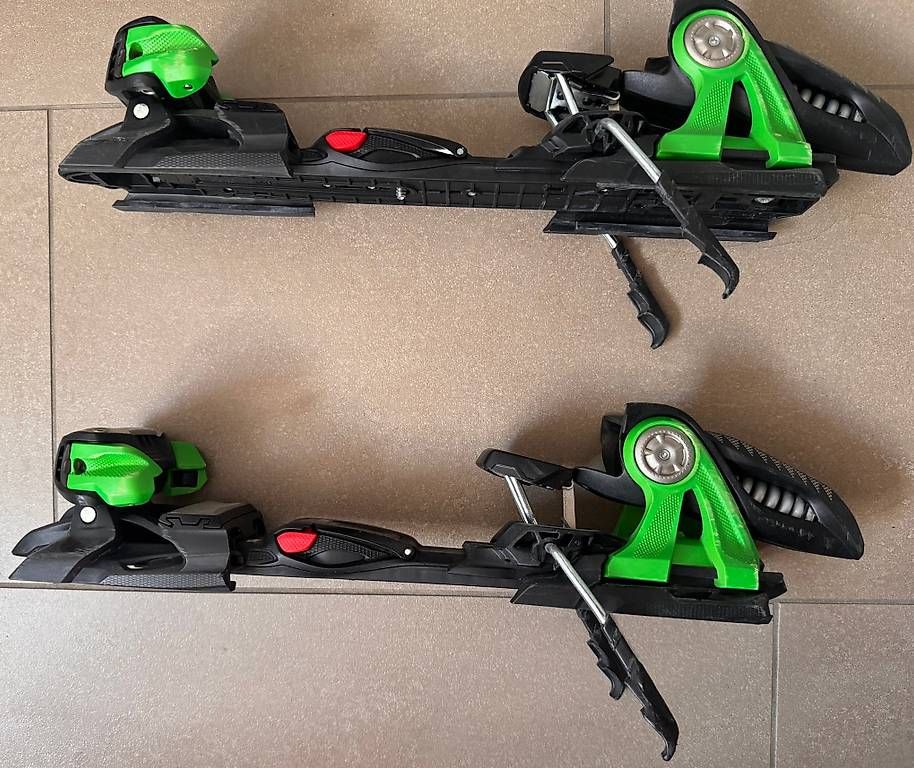 Attacchi: Paire de fixations ski Marker Ride 12 – Usato da Gingins venduto da uti_7wnv 3