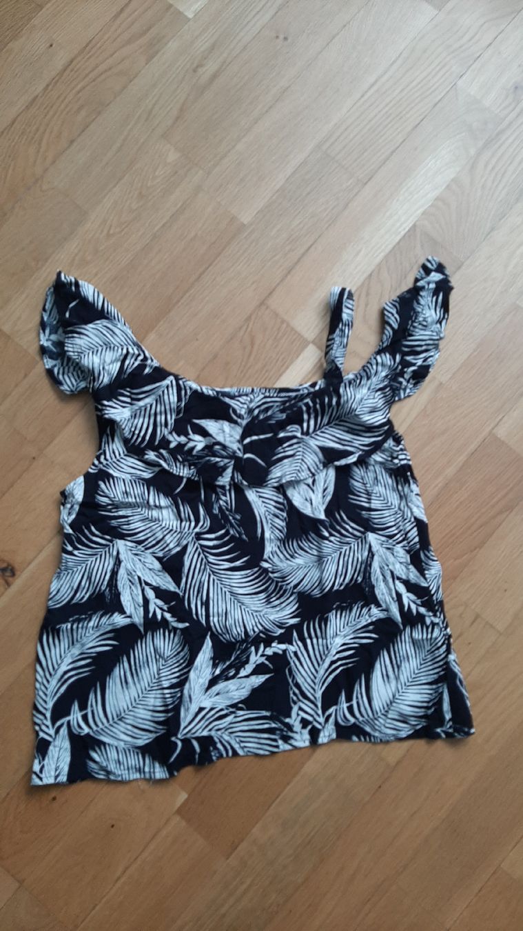 H&M Camicette, T-shirt & Top: Bluse Grösse 170 – Usato da Dübendorf venduto da Luuuusmeitli12