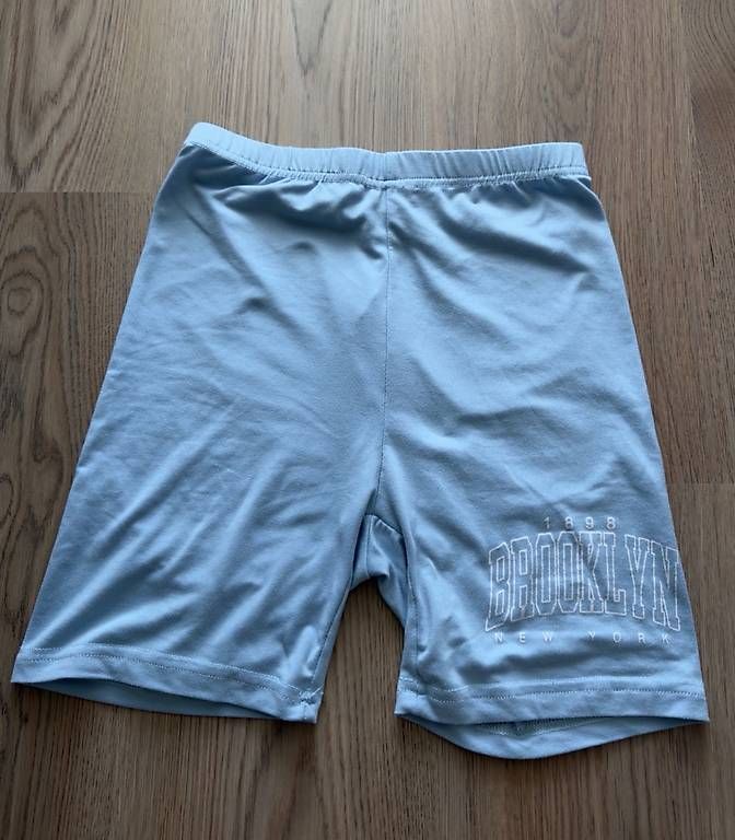 Pantaloni: BROOKLYN SHORTS XS – Usato da Amriswil venduto da deli20 1