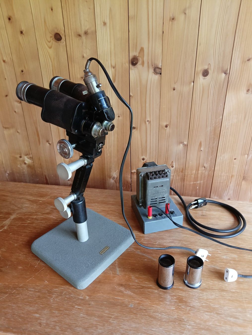 Leitz Microscopi: Mikroskop - E. Leitz / Wetzlar - Antik – Usato da Lumino venduto da Happy4Happy 5